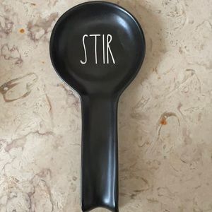 Rae Dunn spoon rest!